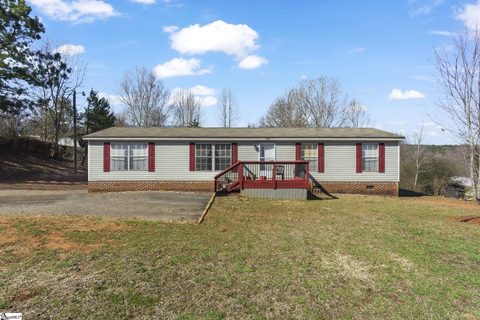 104 Redfern Court