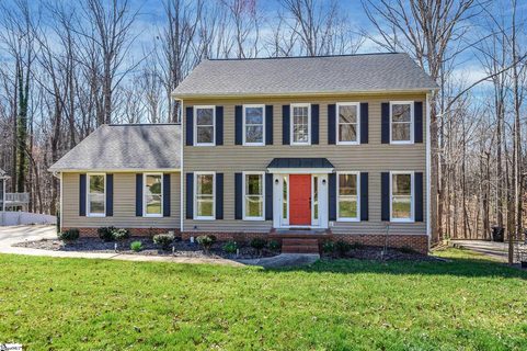 501 Foxhound Road