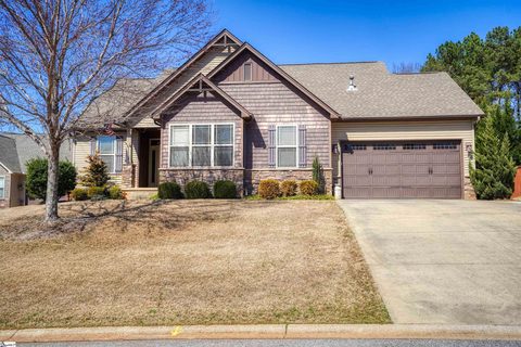 22 Pebblebrook Court sold home in Woodlands At Walnut Cove III, Greer, SC