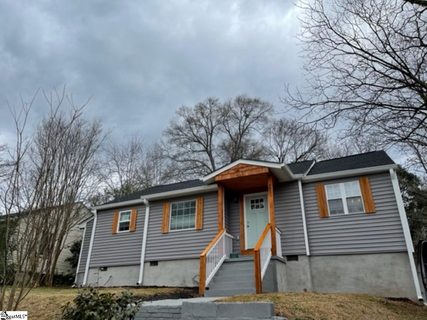 27 Lowndes Hill Road
