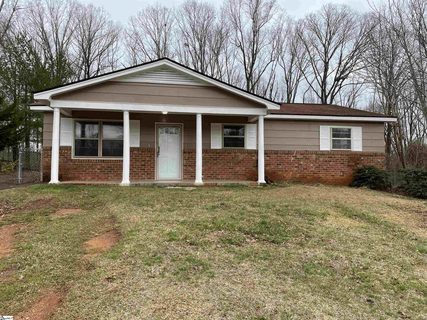 104 Alta Vista Circle