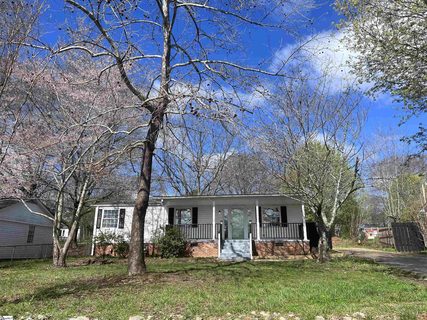 811 Hellams Street sold manufactured home in Friendship Heights, Fountain Inn, SC