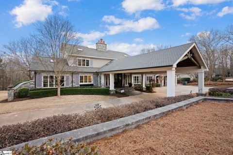 200 Paradise Circle