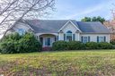 305 Woodriver Way sold home in Taylors, SC