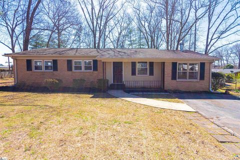 7 Alpine Drive