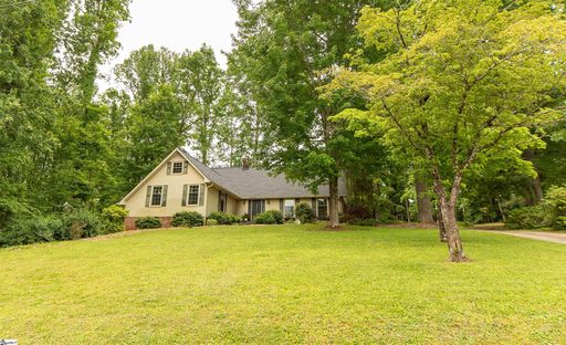 302 Club Drive sold home in Grandview Hgts, Travelers Rest, SC
