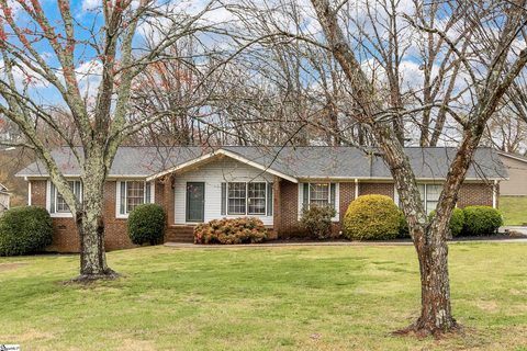 109 Stonegate Court