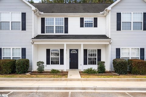 64 Ridgestone Circle sold townhome in Summer Stone Townes, Mauldin, SC