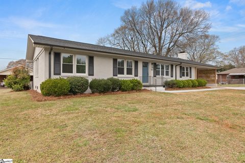 102 Bear Drive