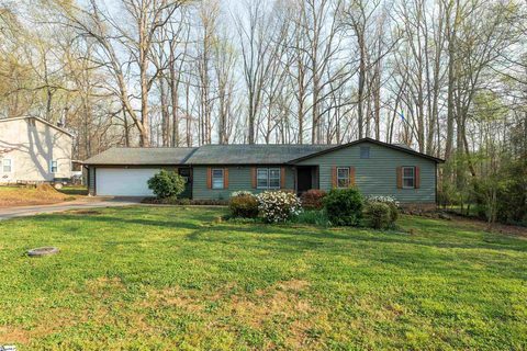 920 Brentwood Way