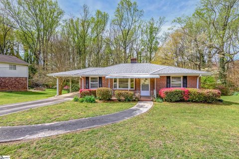 9 Tanglewood Drive