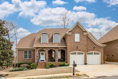 46 Double Crest Drive