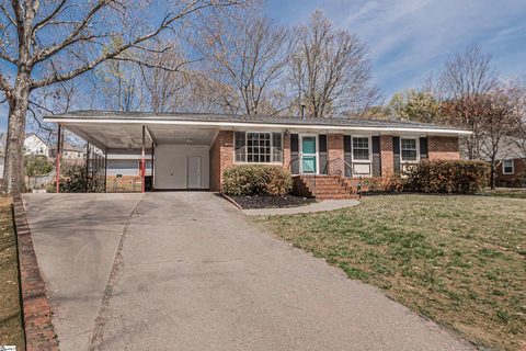 110 Cherokee Road sold home in Cherokee Forest, Easley, SC