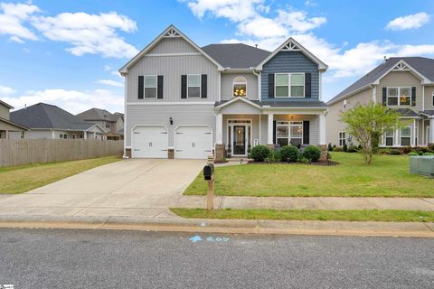 207 E Farrell Drive