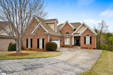 111 Courtyard Drive