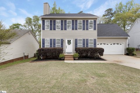341 Riverside Chase Circle