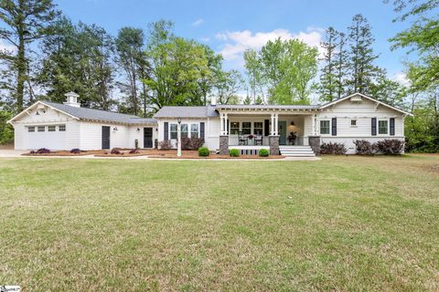207 Hermitage Road