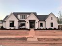501 Rustic Outland Drive sold home in Simpsonville, SC