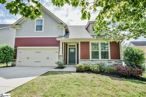 105 Hayworth Drive
