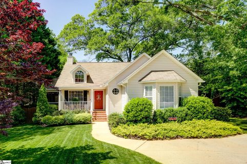 4 Augusta Court
