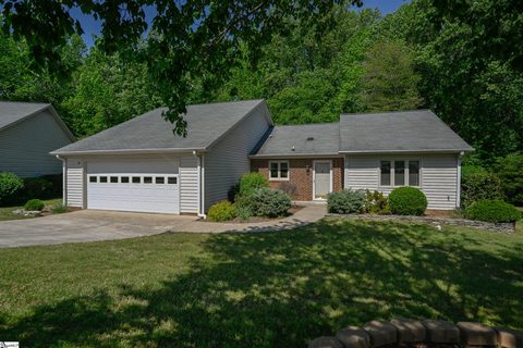 22 Creekdale Court