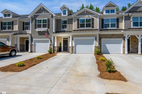 116 Pokeberry Way