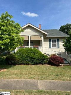 16 Lawrence Street