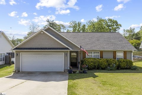4 Richmond Drive