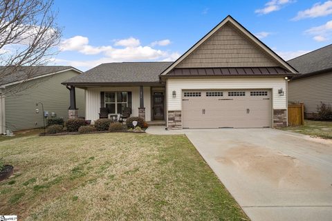 216 Downs Road