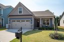 183 Bur Oak Drive sold home in Taylors, SC
