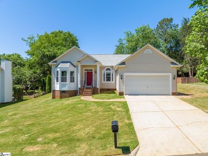 104 Fawn Ridge Way