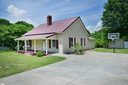404 W Curtis Street sold home in Simpsonville, SC