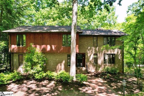 3009 Barefoot Trail