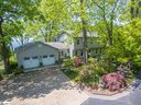 300 Lake Circle Drive sold home in Greenville, SC