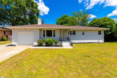 4 Manassas Drive