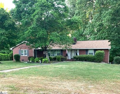 101 Crescent Drive sold home in Grayview Estate, Laurens, SC
