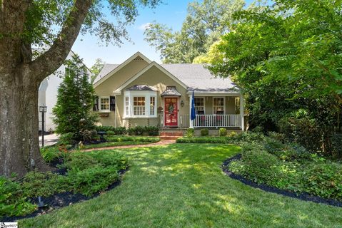 12 Ottaway Drive