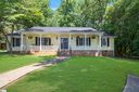 329 Saratoga Drive sold home in Greer, SC