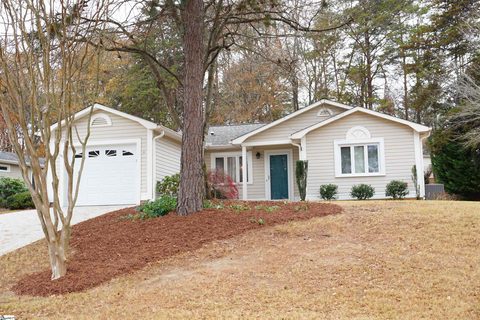 9 Woodtrace Circle