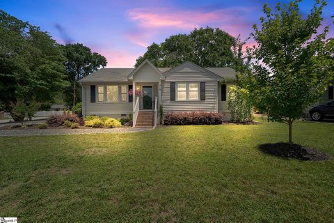 319 Legrand Boulevard