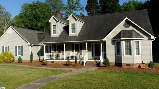 702 Huntington Road