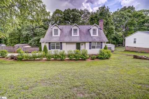 2 Twisted Oak Court sold home in Mountain Creek, Taylors, SC