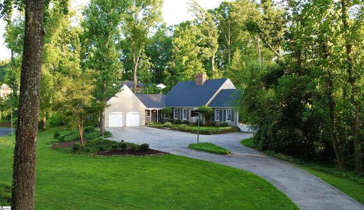 1018 Edwards Road