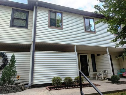 106 Shockley Street sold townhome in Mountain Trace Townhomes, Taylors, SC
