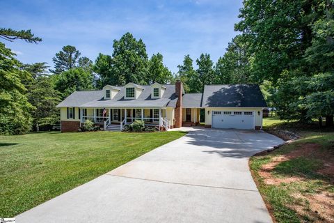 1 Keene Drive sold home in Hampshire Hills, Travelers Rest, SC
