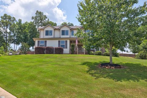 14 Kinlock Lane