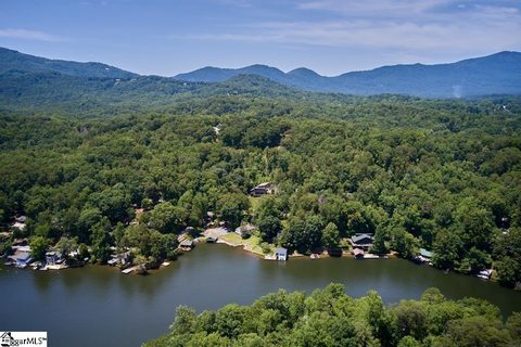 2285 W Lakeshore Drive