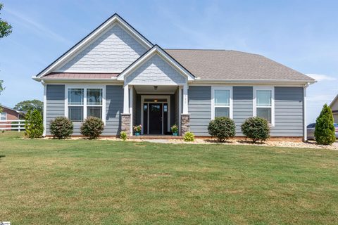 580 Carriage Gate Drive sold home in Carriage Gate, Wellford, SC