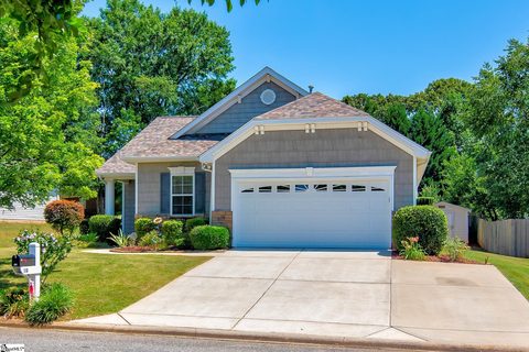 113 Stonewood Crossing Drive sold home in Stonewood Crossing, Boiling Springs, SC
