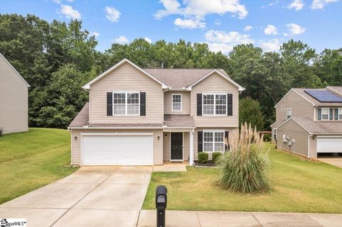3 Lynbrook Court